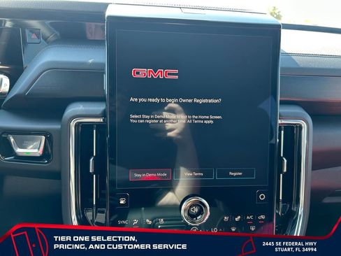 New 2026 GMC Yukon XL Denali w/ Denali Reserve Package AWD/4WD image 22