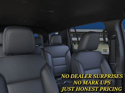 New 2026 Chevrolet Traverse LT w/ Driver Confidence Package FWD image 24