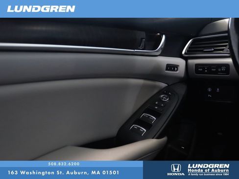 Certified 2020 Honda Accord Touring image 33