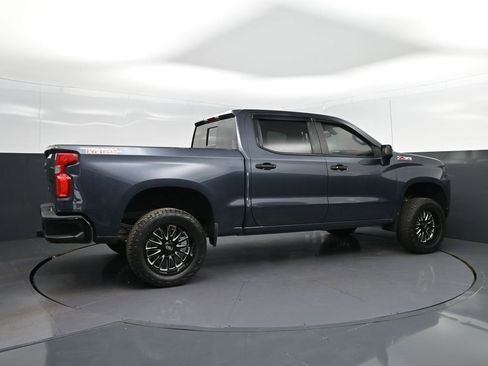 Used 2021 Chevrolet Silverado 1500 LT Trail Boss w/ Convenience Package II AWD/4WD image 8