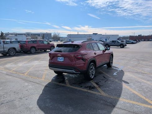 New 2026 Chevrolet Trax LT w/ Driver Confidence Package image 5