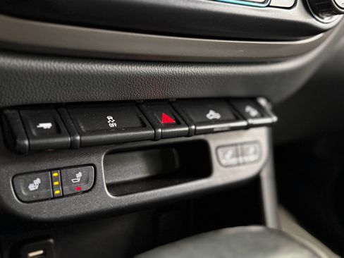 Used 2018 Chevrolet Colorado Z71 image 24