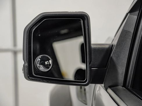 Used 2019 Ford F150 Raptor w/ Equipment Group 802A Luxury image 47