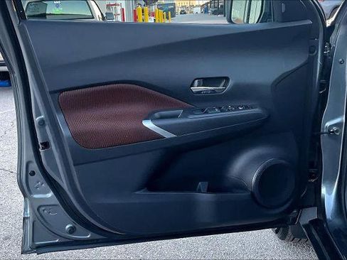 Certified 2021 Nissan Kicks SR image 21