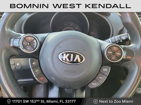 Used 2019 Kia Soul + image 17