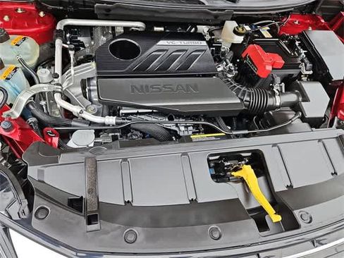 Used 2024 Nissan Rogue SV w/ SV Premium Package image 14