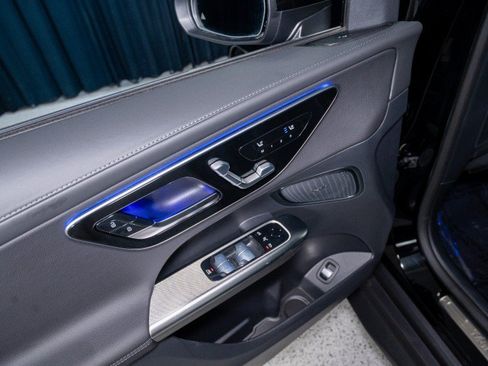 New 2026 Mercedes-Benz GLC 300 4MATIC image 11