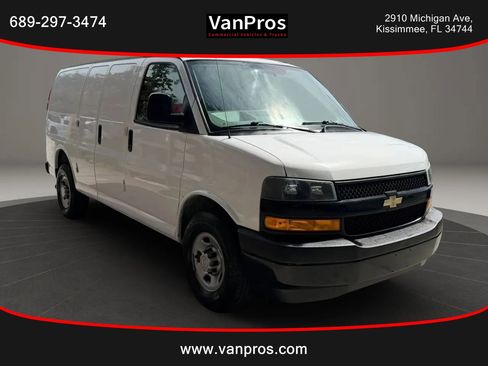 Used 2019 Chevrolet Express 2500 w/ Driver Convenience Package RWD image 6