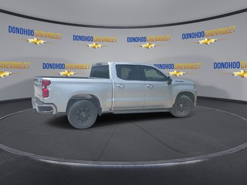Used 2022 Chevrolet Silverado 1500 LT RWD image 9