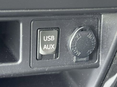 Used 2017 Toyota 4Runner TRD Off-Road AWD/4WD image 8
