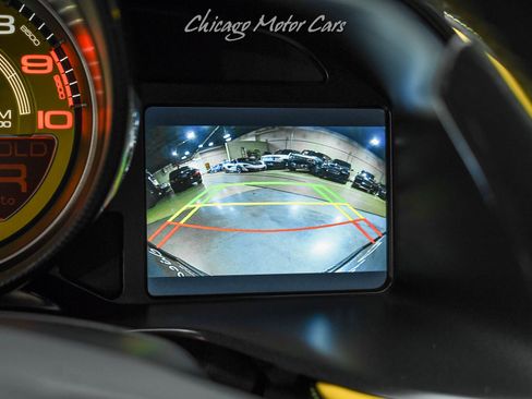 Used 2021 Ferrari 812 Superfast RWD image 16