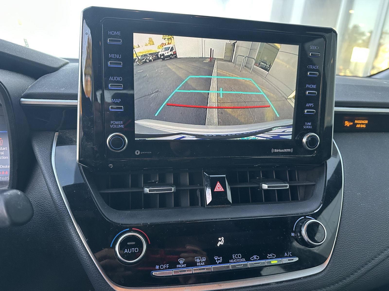 Used 2021 Toyota Corolla SE FWD image 21