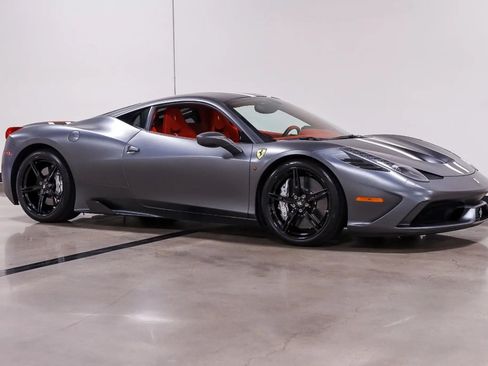 Used 2015 Ferrari 458 Speciale Coupe RWD image 67