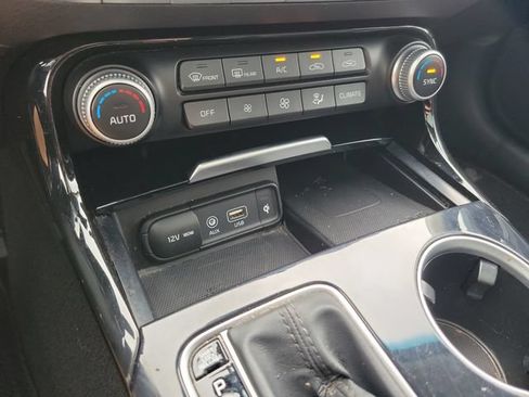 Used 2019 Kia Stinger Premium RWD image 24