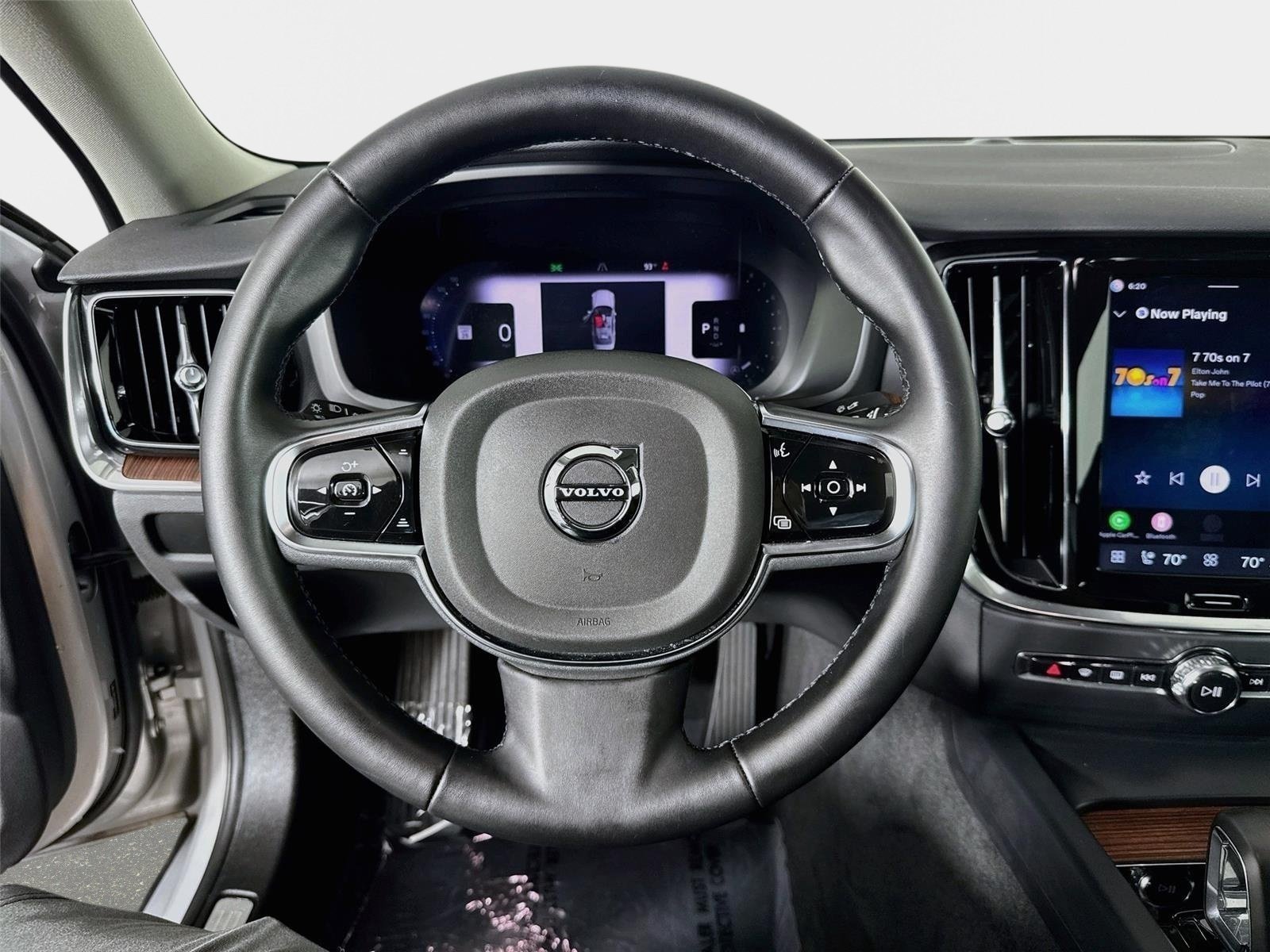 Used 2025 Volvo S60 B5 Plus FWD image 12