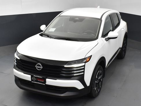 New 2025 Nissan Kicks SV image 45