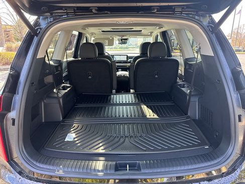 Certified 2025 Kia Telluride S FWD image 18