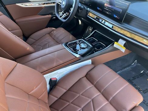 New 2026 BMW i7 eDrive50 w/ M Sport Package RWD image 12