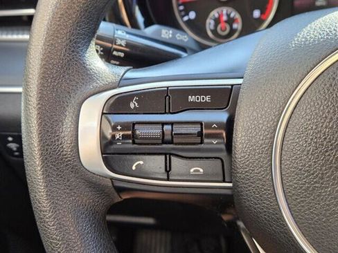 Used 2022 Kia K5 LXS image 29