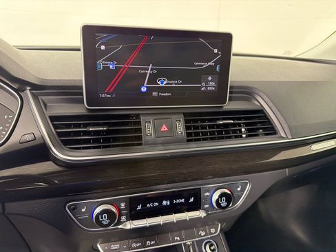 Used 2018 Audi Q5 2.0T Premium Plus w/ Premium Plus Package AWD/4WD image 15
