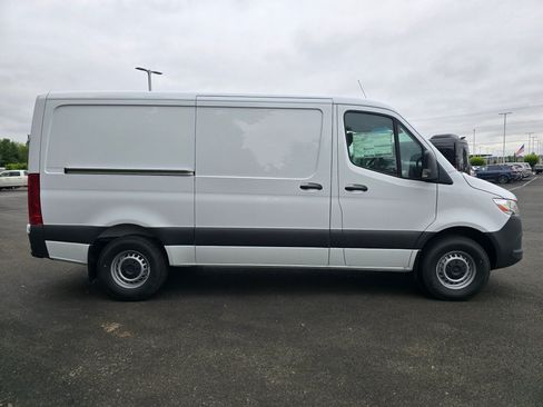 New 2026 Mercedes-Benz Sprinter 2500 image 7