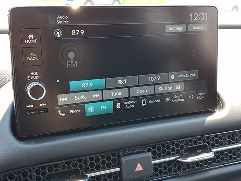 Used 2025 Honda HR-V EX-L image 17