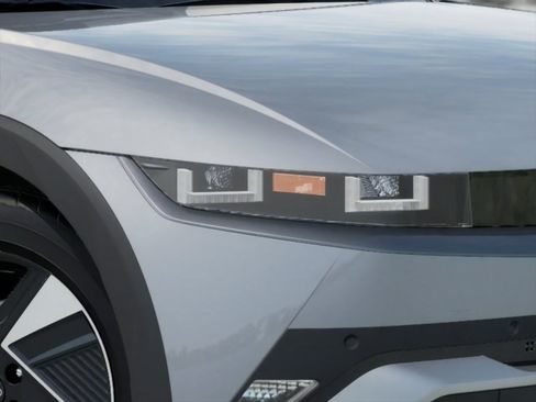 New 2026 Hyundai Ioniq 5 SE RWD image 9