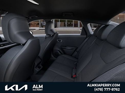 New 2026 Kia K4 FWD image 18