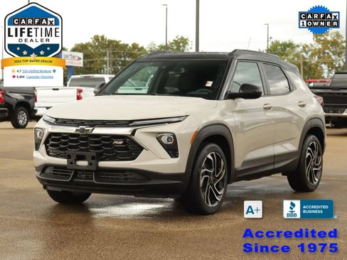 Used 2026 Chevrolet TrailBlazer RS w/ Convenience Package AWD/4WD image 3