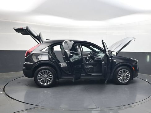 Used 2024 Cadillac XT4 Premium Luxury FWD image 47