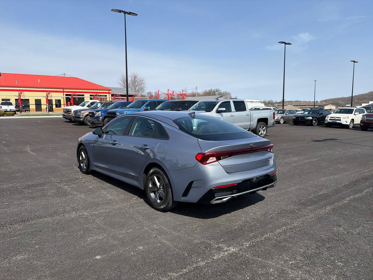 Used 2021 Kia K5 LXS FWD image 5