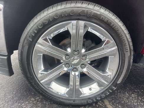 Used 2018 Chevrolet Silverado 1500 LTZ image 2