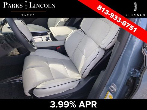 Certified 2025 Lincoln Aviator Black Label w/ Jet Appearance Package AWD/4WD image 20