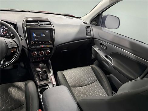 Used 2022 Mitsubishi Outlander Sport FWD image 25