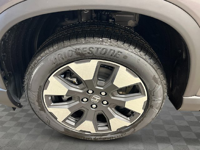 New 2026 Honda Pilot Elite image 13