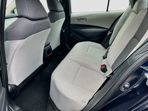 Used 2022 Toyota Corolla LE FWD image 22