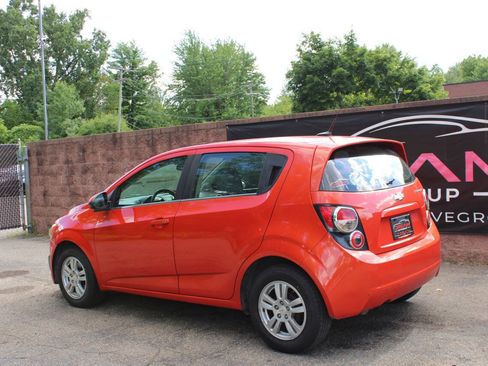 Used 2012 Chevrolet Sonic LT FWD image 3