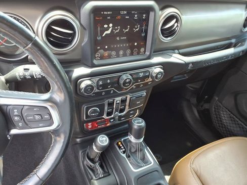 Used 2020 Jeep Wrangler Unlimited Rubicon AWD/4WD image 23