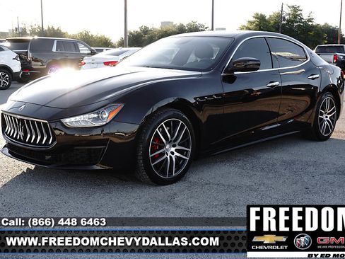 Used 2018 Maserati Ghibli S Q4 image 3