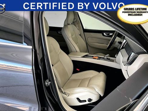 Certified 2023 Volvo XC60 B5 Ultimate w/ Climate Package image 11