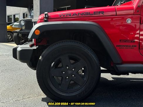 Used 2015 Jeep Wrangler Unlimited Sport w/ Quick Order Package 24S AWD/4WD image 13