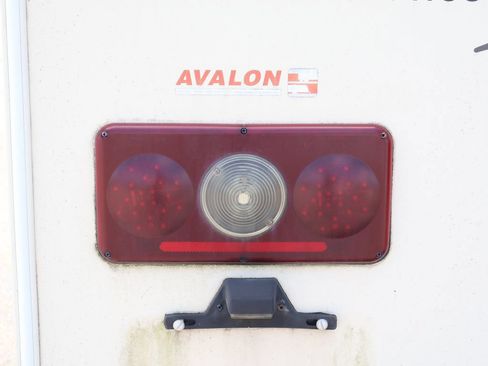 Used 2015 Chevrolet Express 4500 w/ RV Package RWD image 9