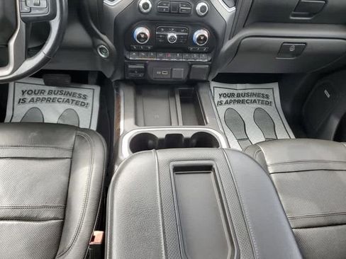 Used 2019 GMC Sierra 1500 Denali w/ Denali Ultimate Package AWD/4WD image 22