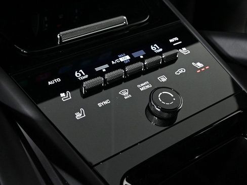 New 2026 Porsche Cayenne Coupe image 19