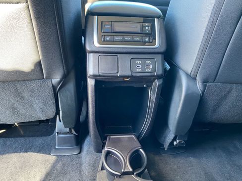 Certified 2023 Subaru Ascent Onyx Edition Limited image 18