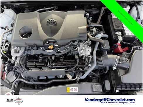 Used 2024 Toyota Camry SE FWD image 29
