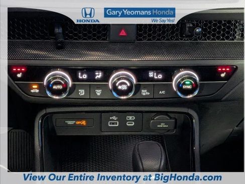 Certified 2025 Honda CR-V EX image 22