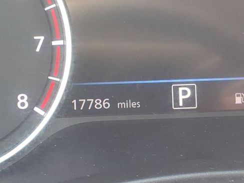 Certified 2023 Nissan Sentra SV FWD image 25