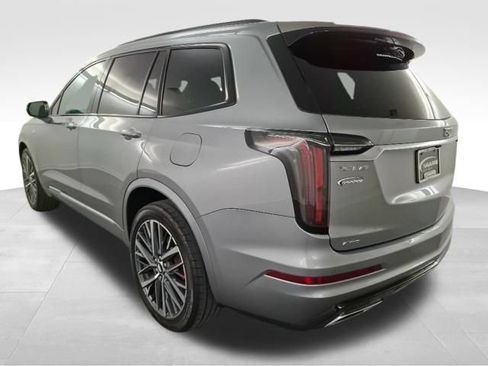 Used 2023 Cadillac XT6 Sport AWD/4WD image 5