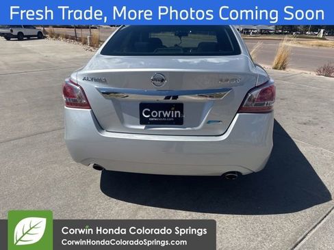 Used 2013 Nissan Altima 2.5 SV image 6